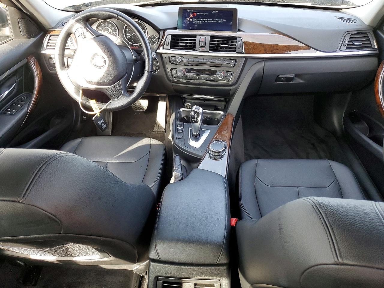 2015 BMW 3 series VIN WBA3C1G5XFNR50080 photo 8