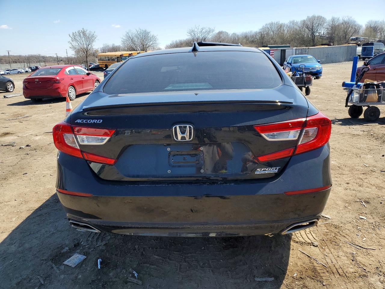 2022 Accord VIN 1HGCV1F46NA088876 photo 6