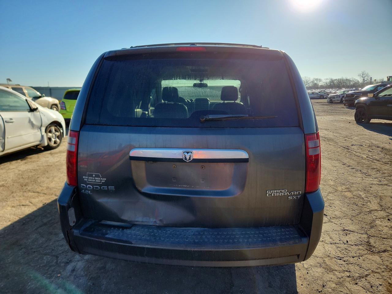 2010 Dodge Caravan VIN 2D4RN5DX8AR390403 photo 6