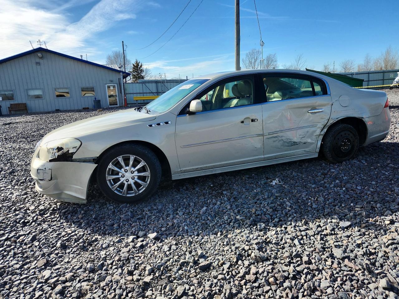 2010 Buick Lucerne VIN 1G4HJ5EM4AU128577 photo 1