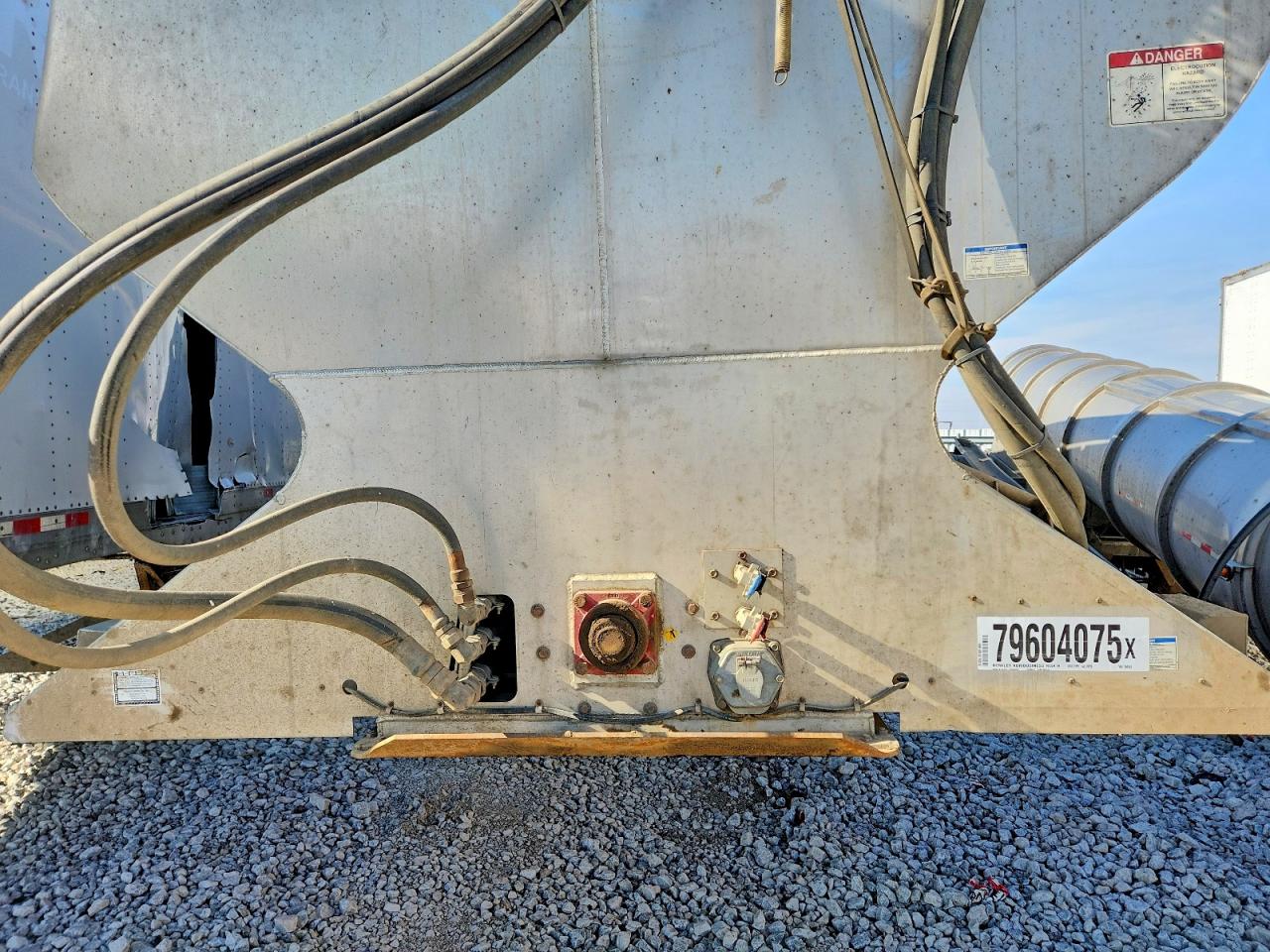 2020 SUDENGA Trailers VIN 1S9TA4021MG368503 photo 7