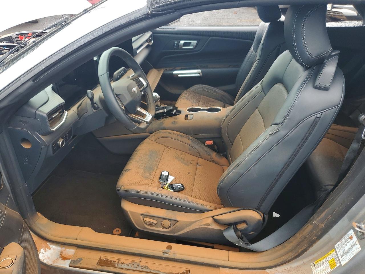 2026 FORD Mustang VIN 1FAGP8UH2T5103295 photo 7