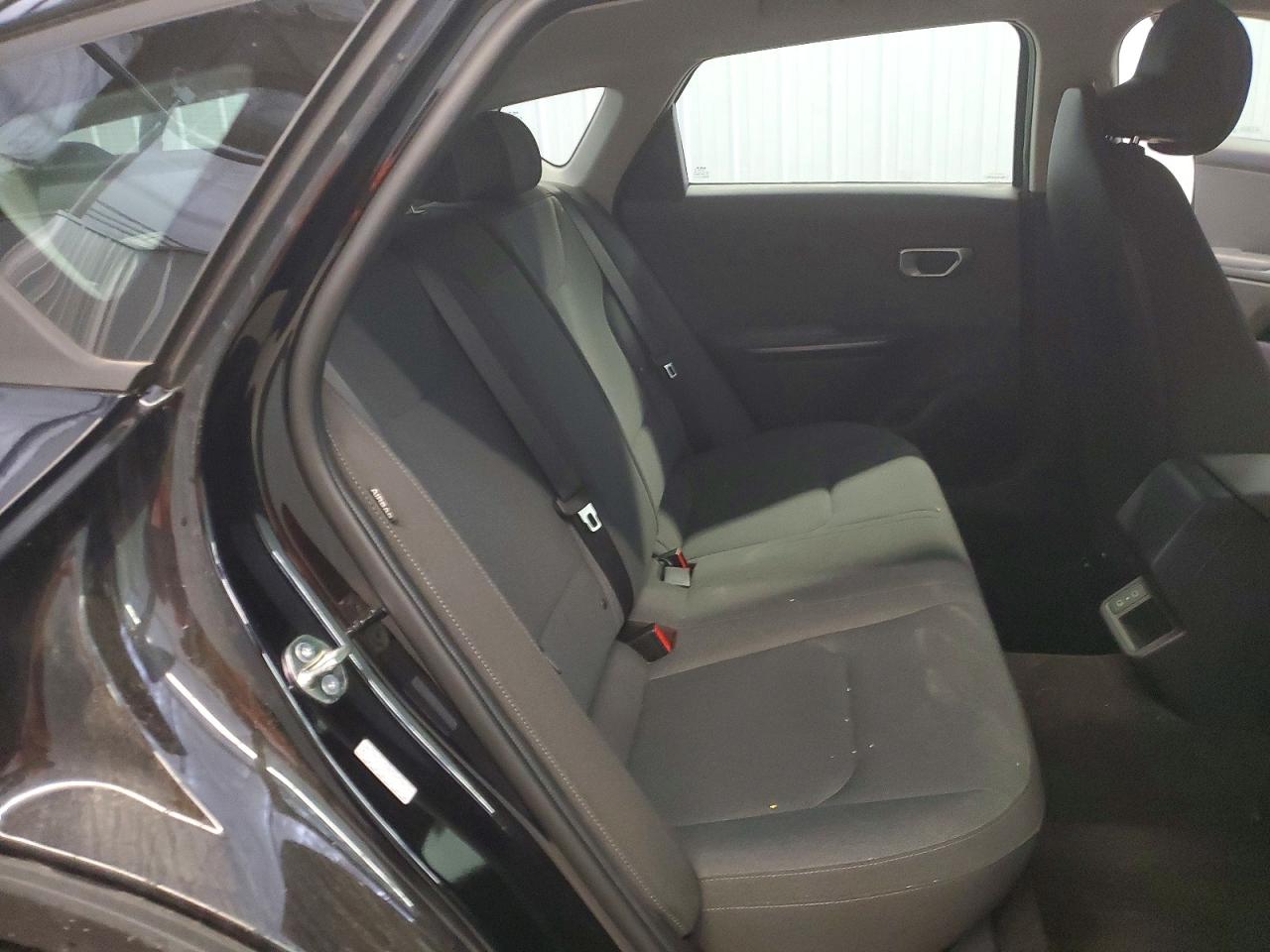 2025 Kia All other VIN 3KPFT4DE5SE059165 photo 10
