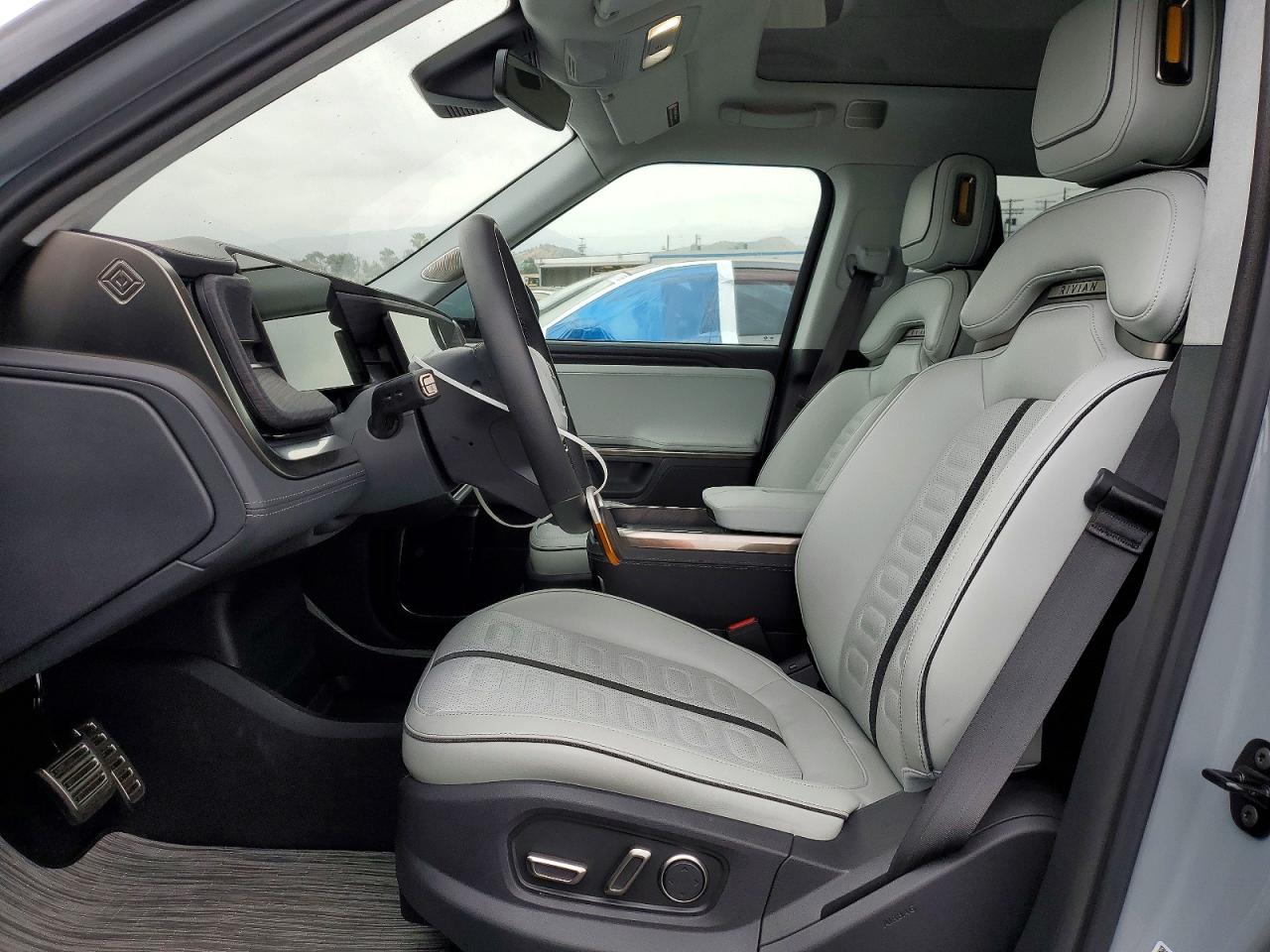 2024 Rivian Ris VIN 7PDSGABA8RN044868 photo 7