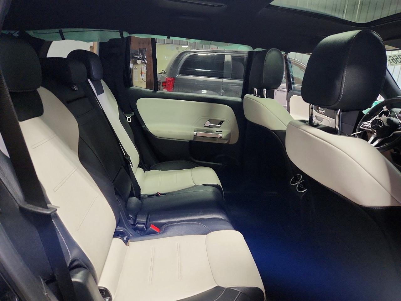 2021 MERCEDES-BENZ Glb-class VIN W1N4M4HB1MW107850 photo 11