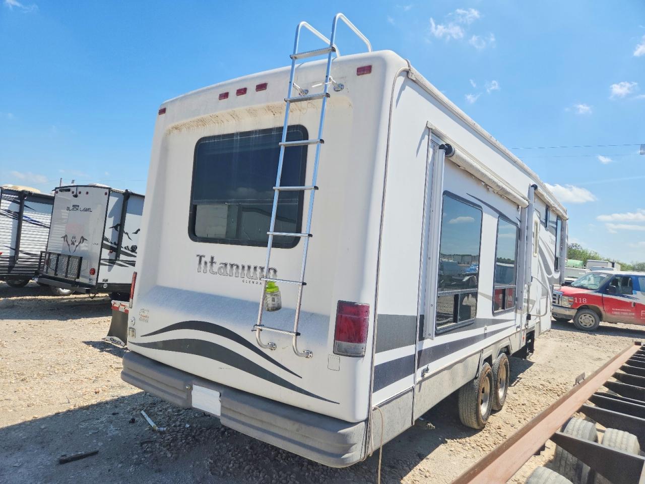 2007 Trailers VIN 2GRFW34T47S075314 photo 4