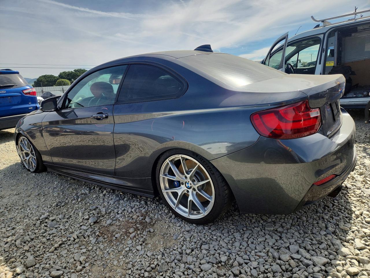2017 BMW M2 VIN WBA2G1C36HV639320 photo 2