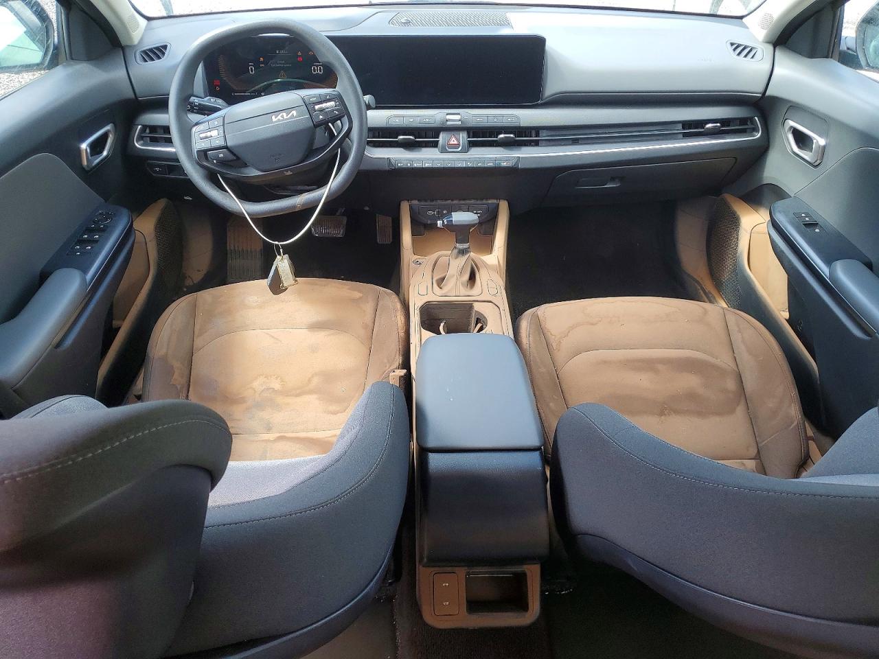2025 Kia All other VIN 3KPFT4DE0SE005918 photo 8