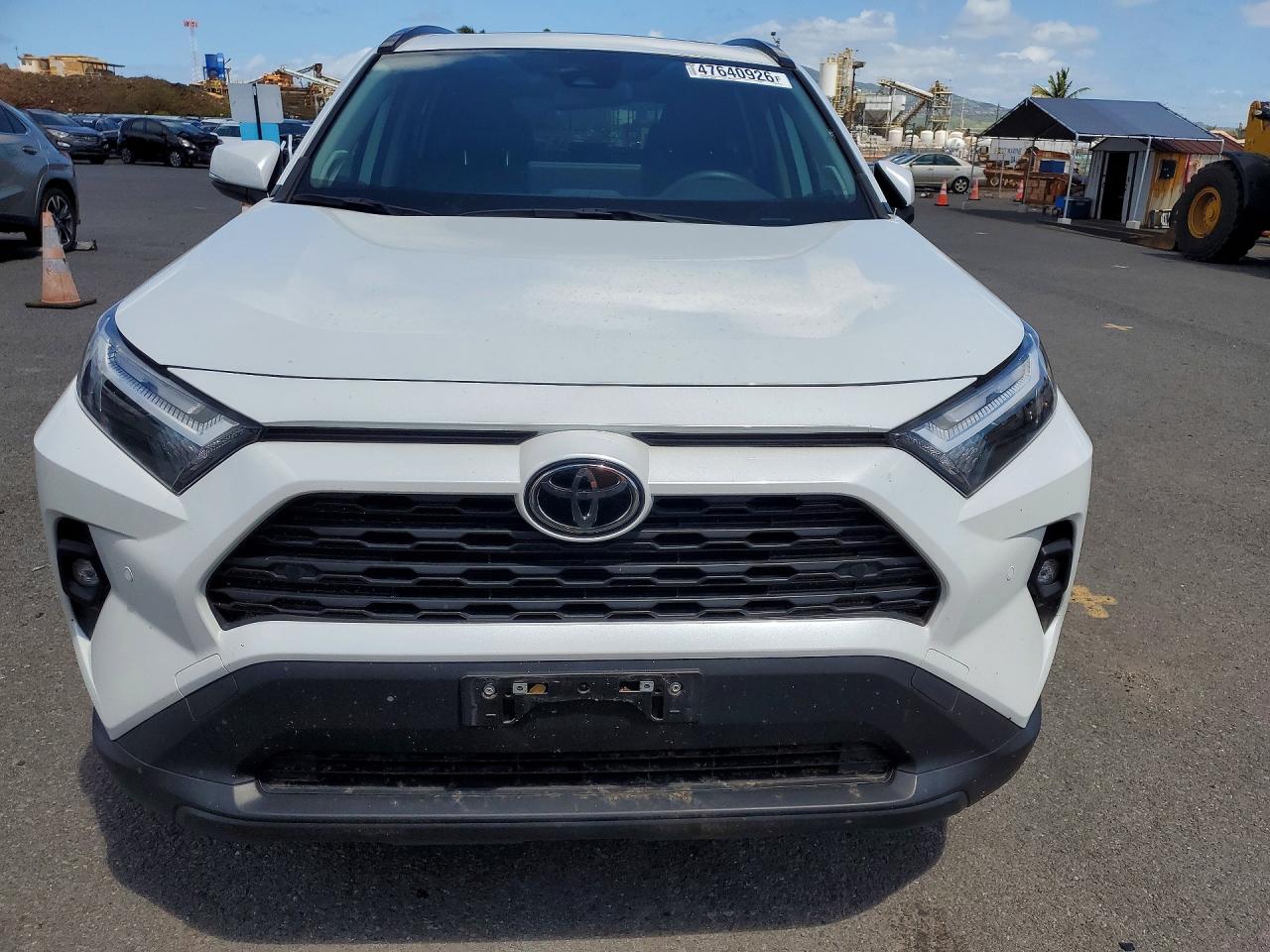 2024 Toyota Rav4 VIN JTMC1RFV2RJ028701 photo 5
