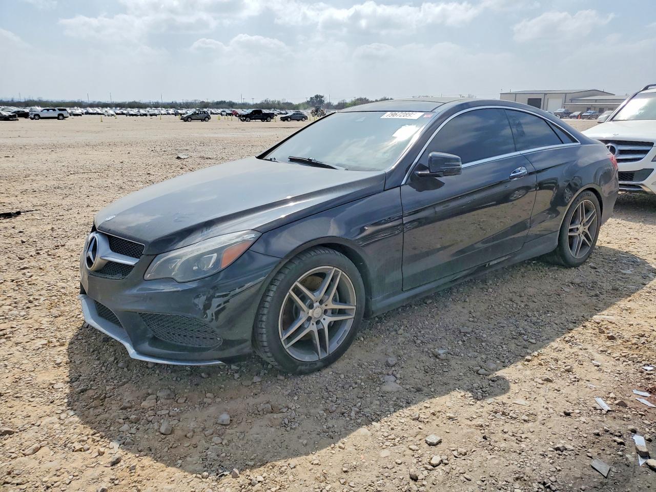 2015 Mercedes-Benz E-class VIN WDDKJ7DB6FF301121 photo 1