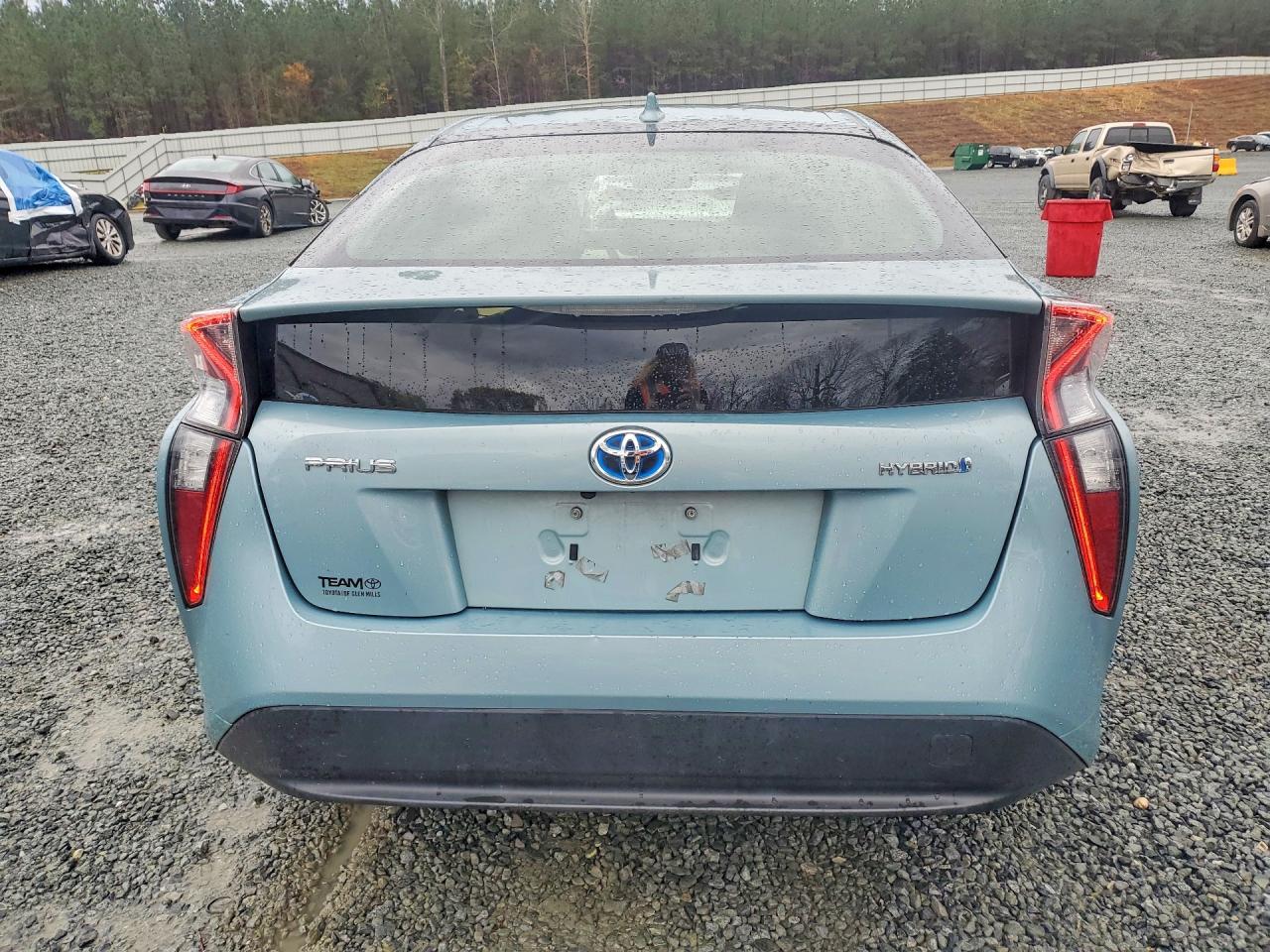 2018 Toyota Prius VIN JTDKBRFU6J3065534 photo 6