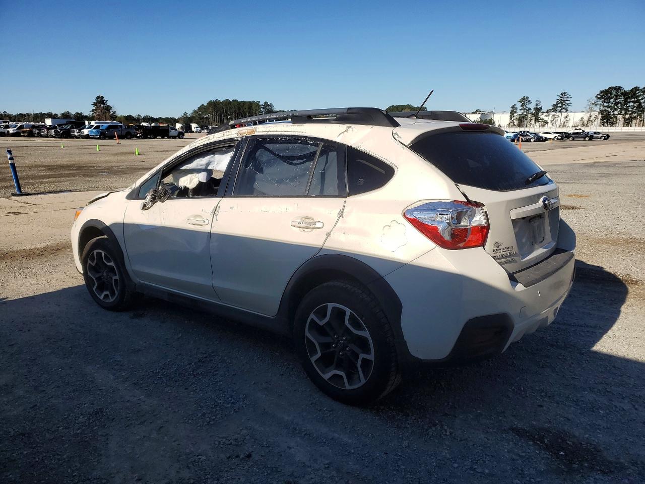 2015 SUBARU Crosstrek VIN JF2GPABC7H8235405 photo 2