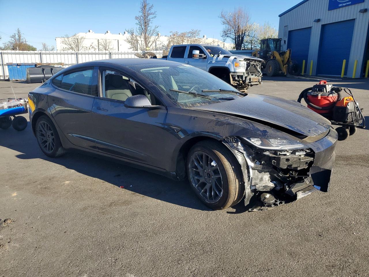 2026 Tesla Model 3 VIN 5YJ3E1EA7TF123404 photo 4