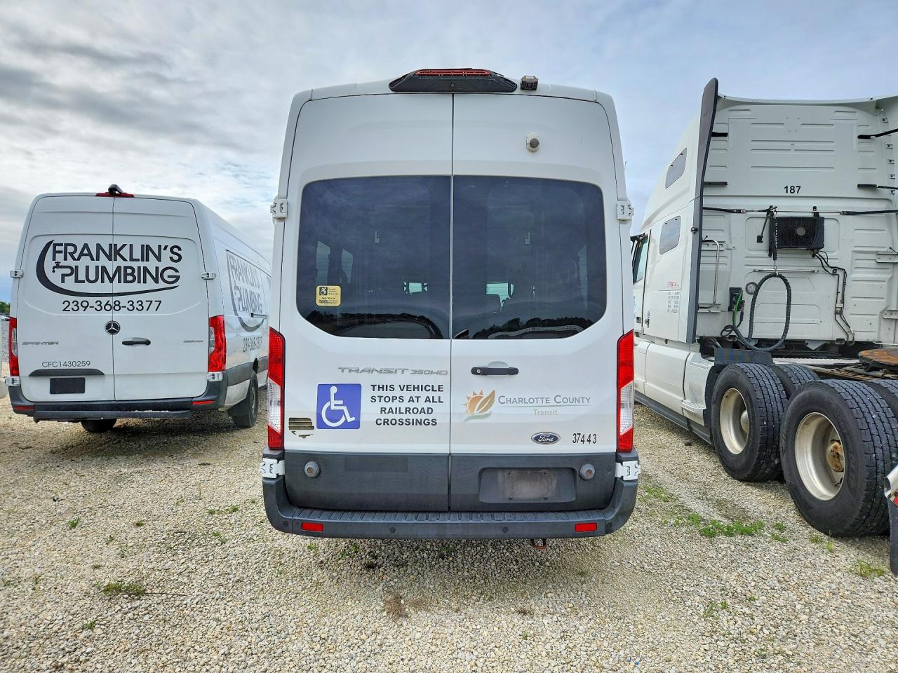 2019 Ford Transit VIN 1FDVU4XV7KKB31559 photo 6