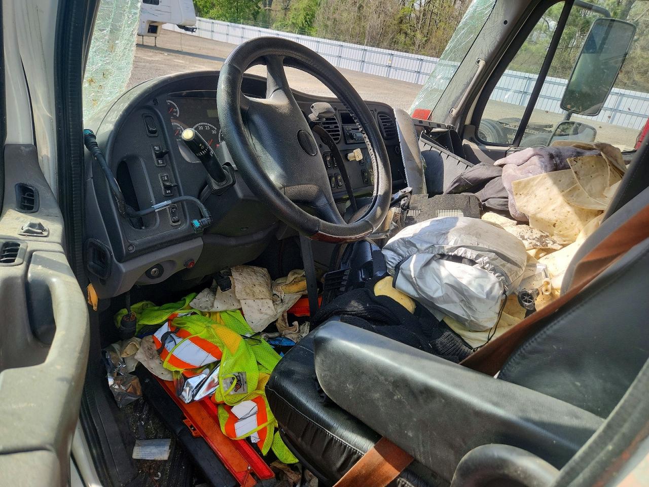 2013 FREIGHTLINER All other VIN 3ALACWDT9DDFE4600 photo 8