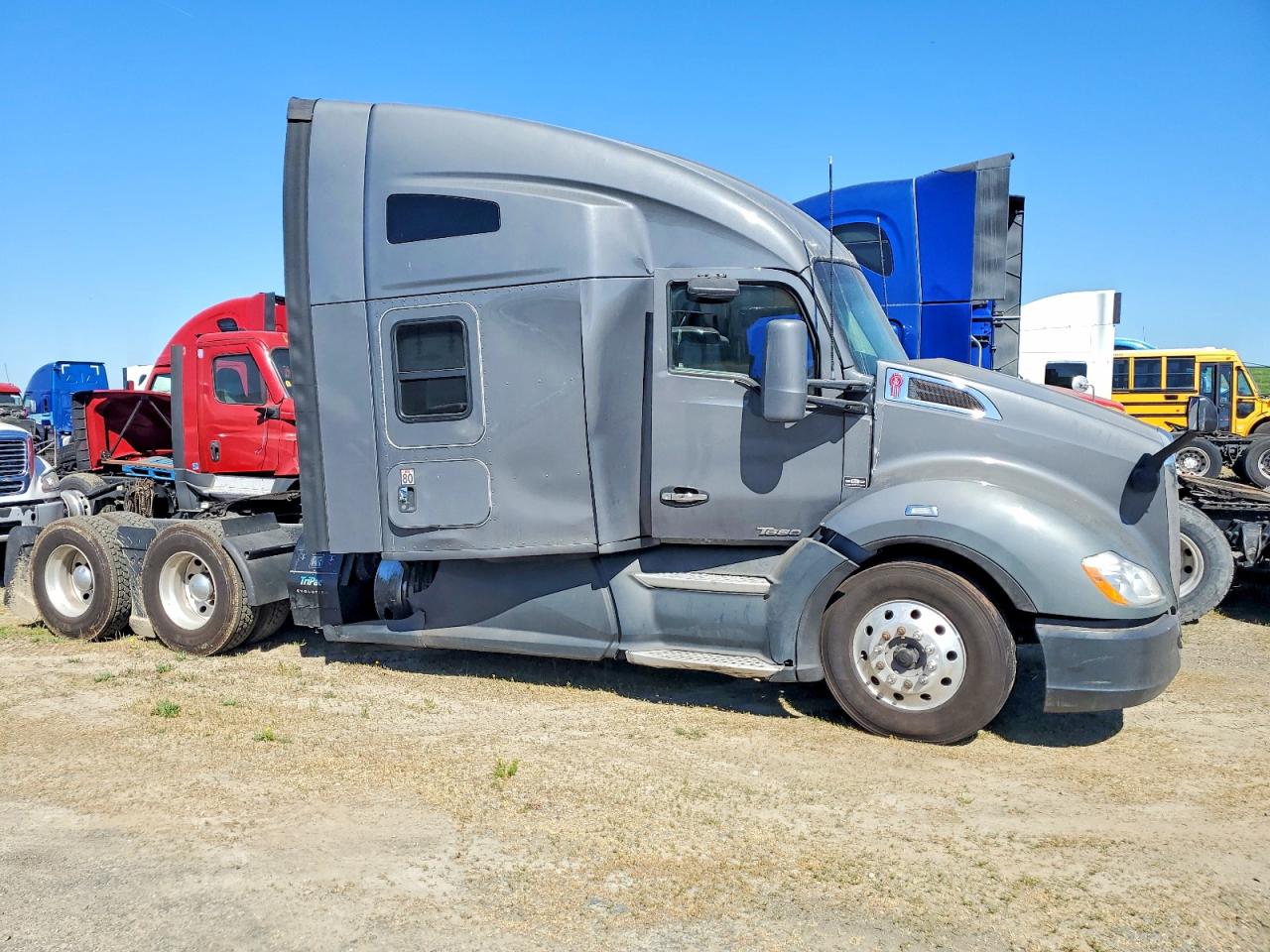 2021 KENWORTH All other VIN 1XKYDP9X3MJ429797 photo 1