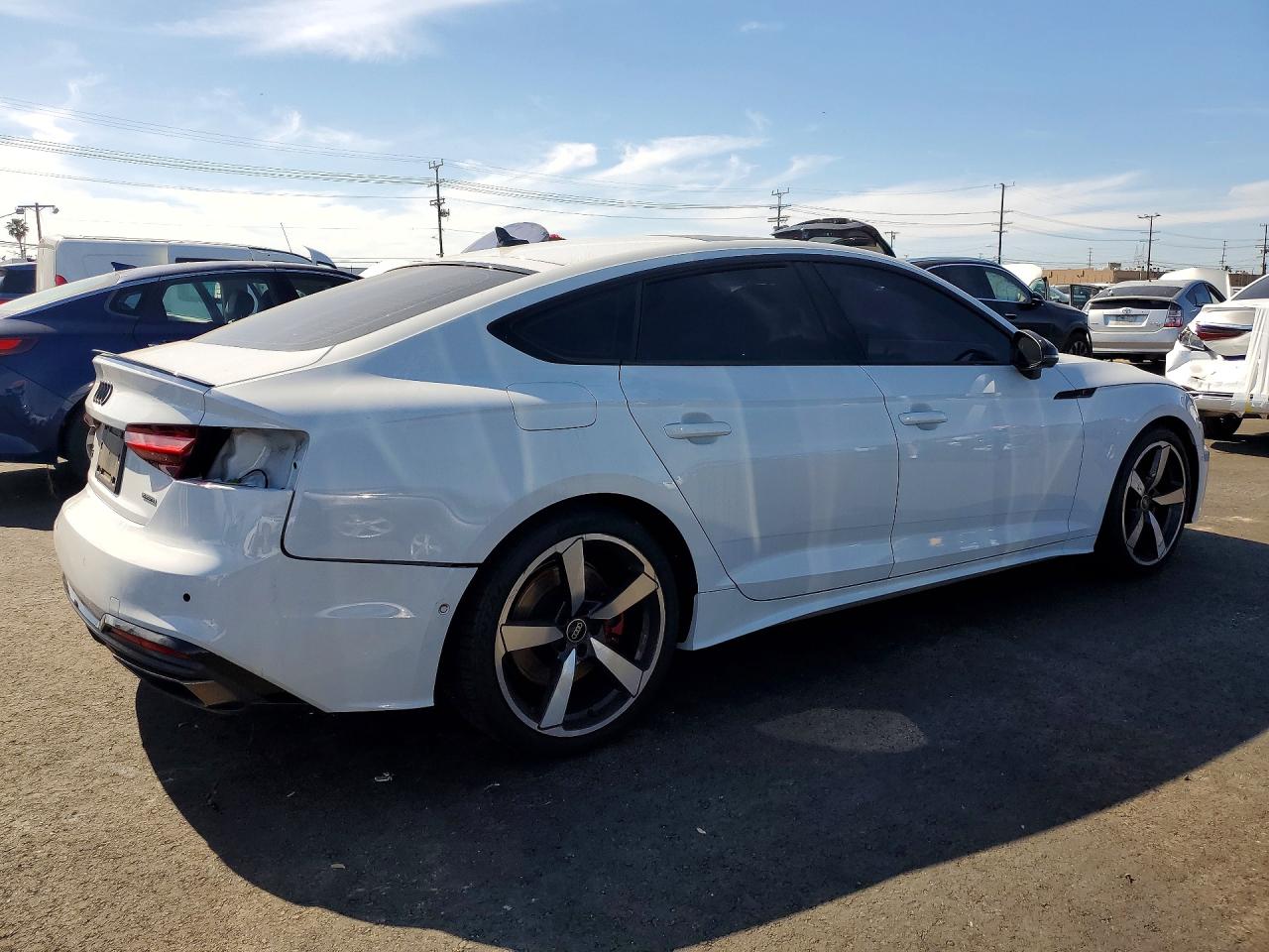 2024 Audi A5 VIN WAUEACF58RA039768 photo 3