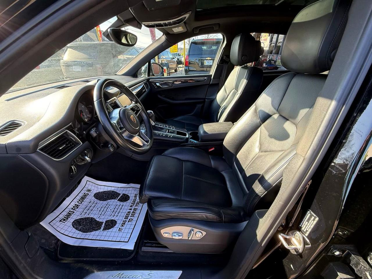 2016 PORSCHE Macan VIN WP1AB2A52GLB56455 photo 5