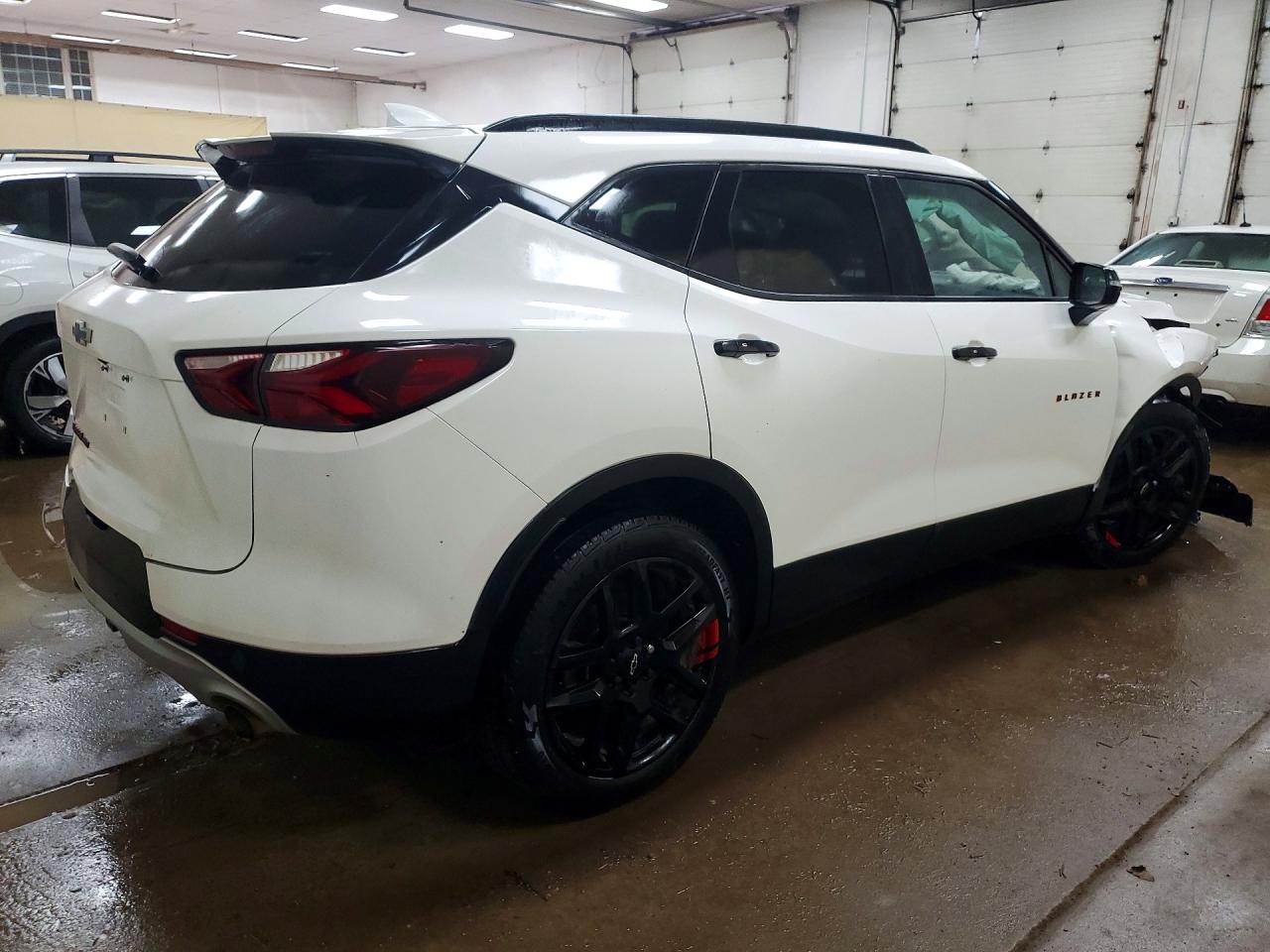 2021 Blazer VIN 3GNKBHRS5MS510548 photo 3