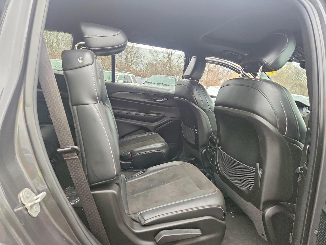 2023 Jeep Grand cher VIN 1C4RJKAG4P8832982 photo 11