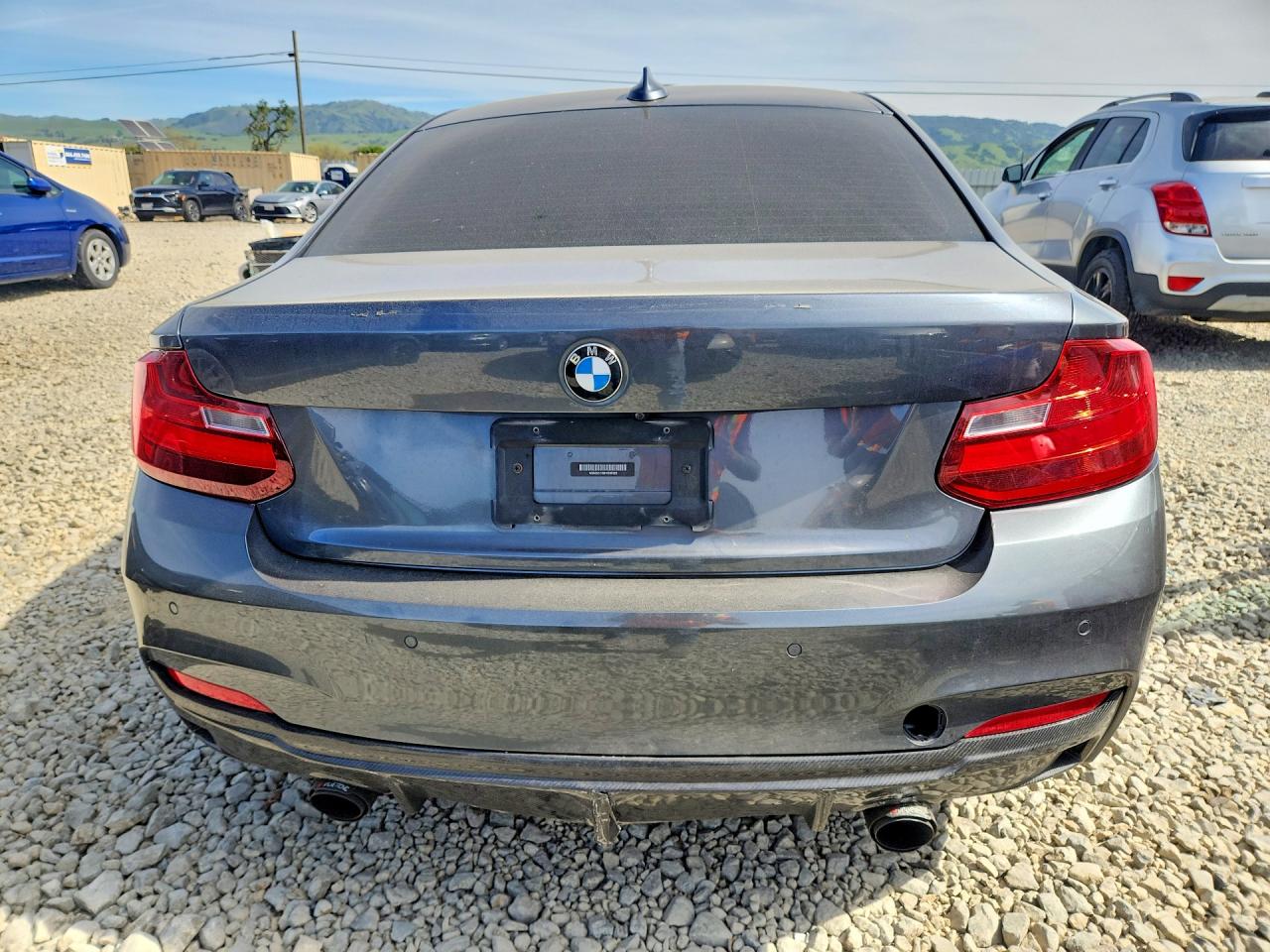 2017 BMW M2 VIN WBA2G1C36HV639320 photo 6