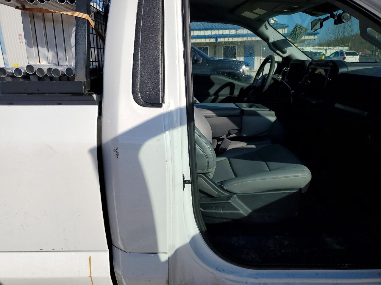 2024 Ford F150 VIN 1FTMF1LP1RKF69651 photo 10