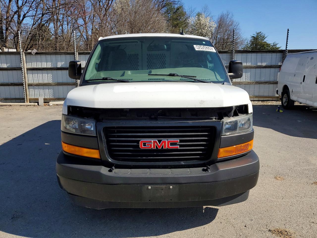 2019 GMC Savana g2 VIN 1GTW7AFG3K1236882 photo 5