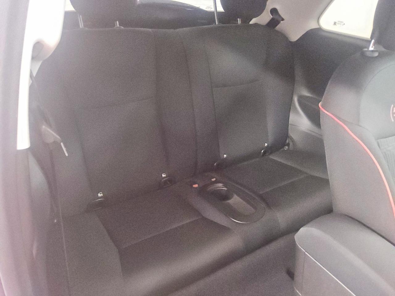 2024 Fiat 500 VIN ZFAFFAA48RX214326 photo 10