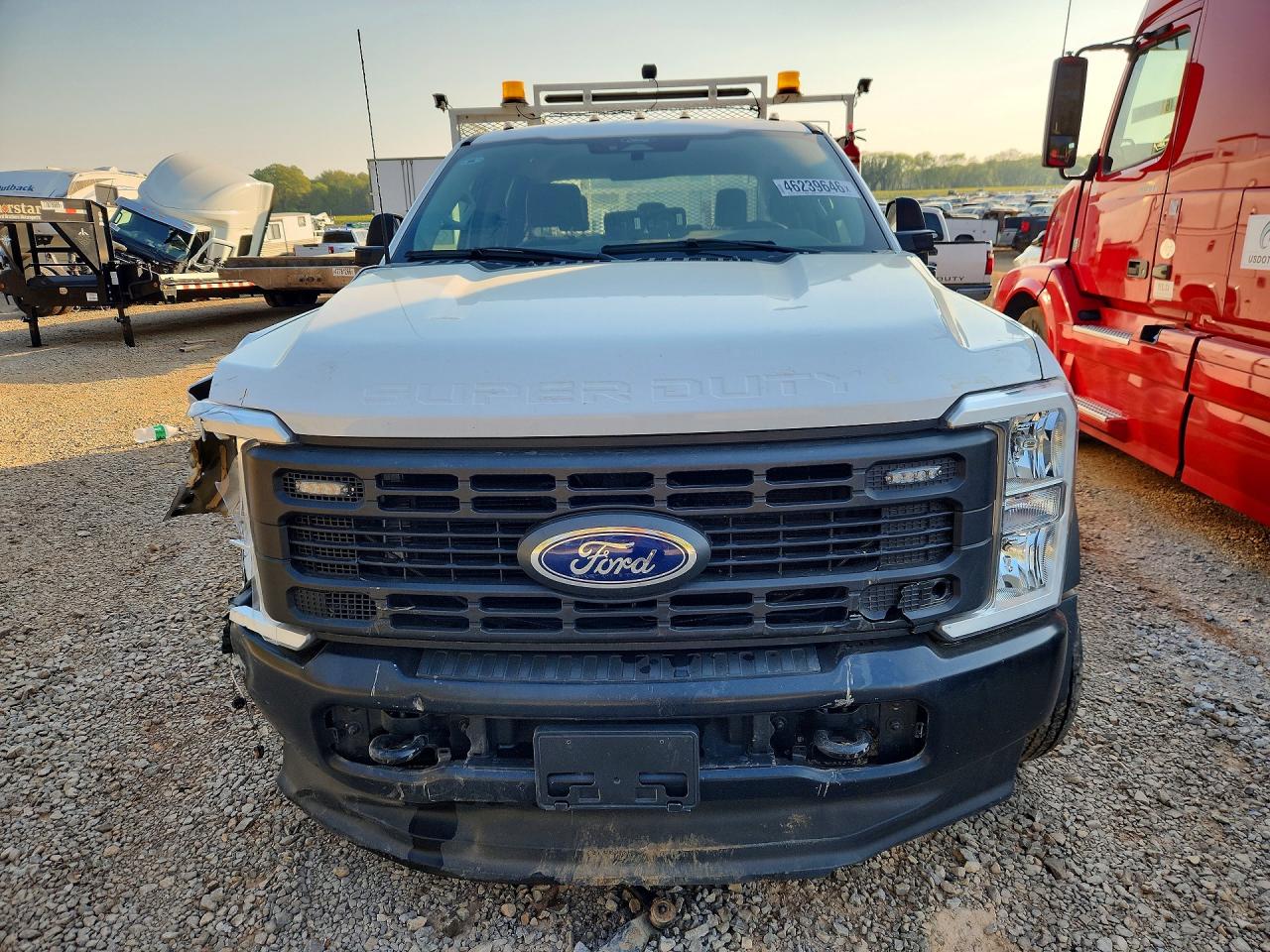 2024 Ford F550 VIN 1FD0W5HT7REC85902 photo 5