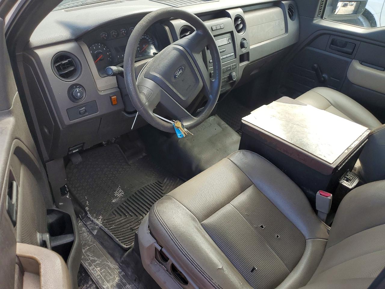 2010 Ford F150 VIN 1FTMF1CW6AKC08685 photo 8