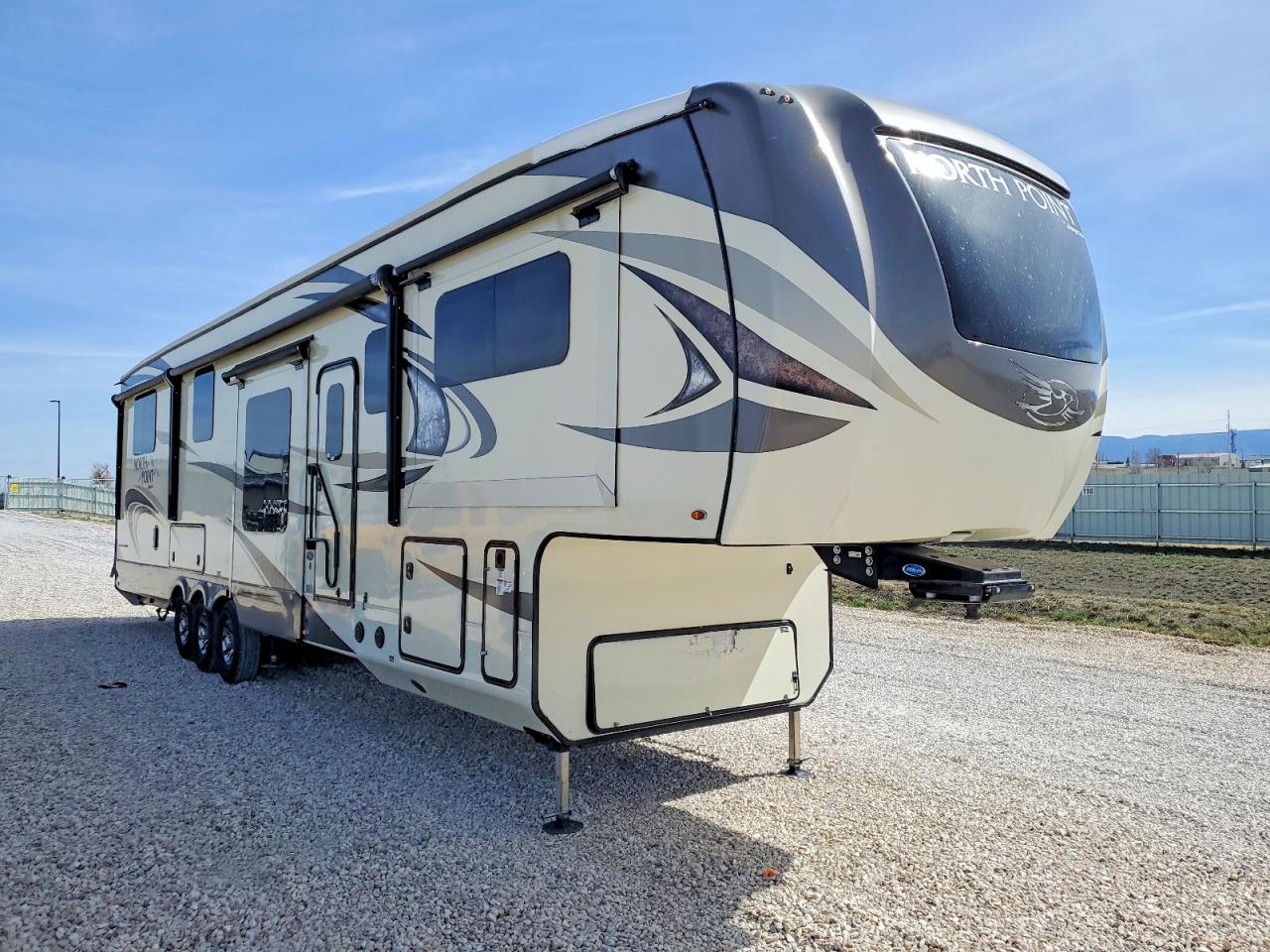 2018 JAYCO Jayco VIN 1UJCJSCVXJ1LD0068 photo 1