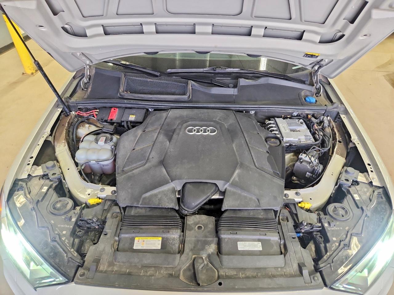 2022 Audi Q7 VIN WA1LXBF73ND004546 photo 12