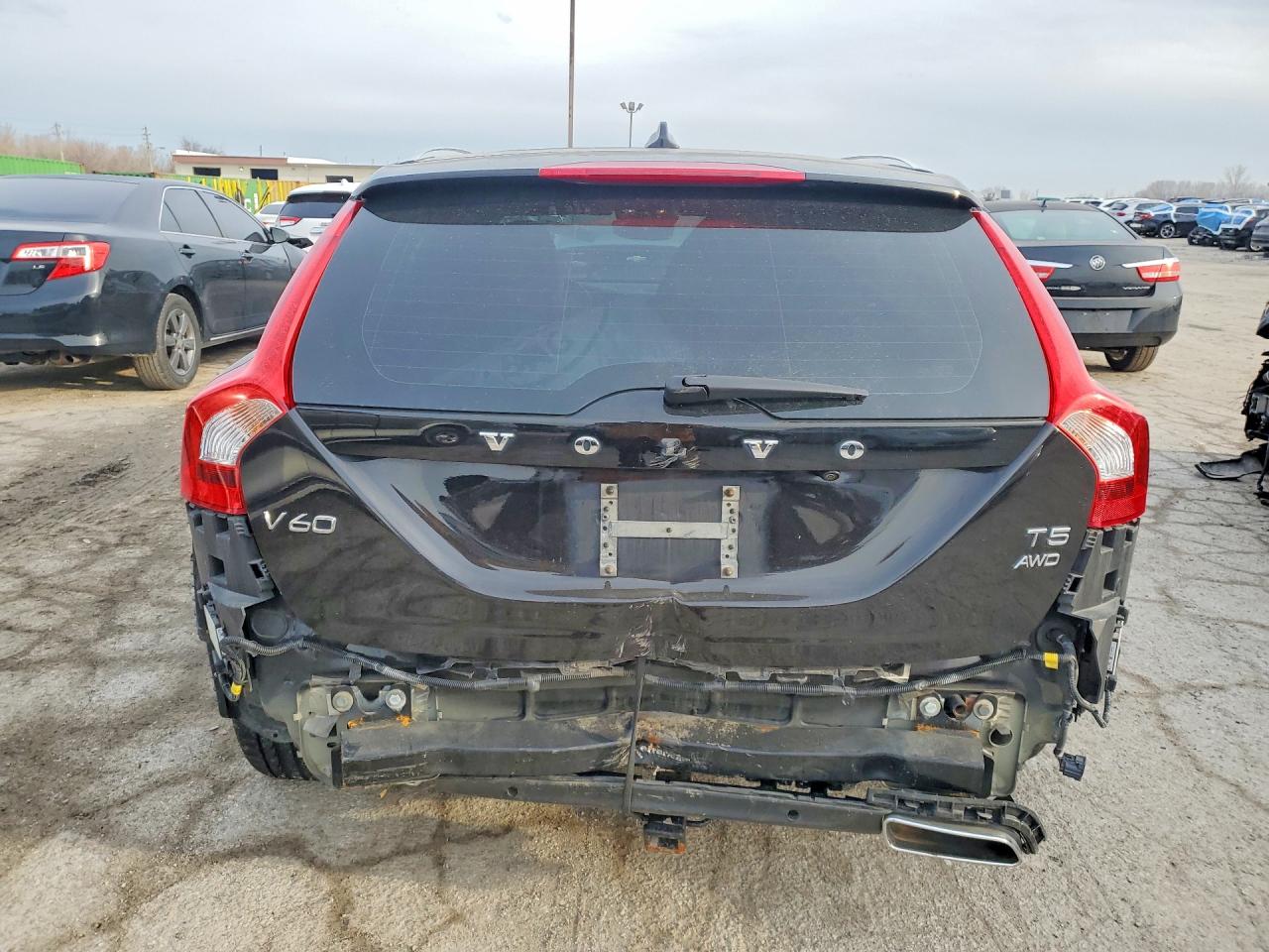 2016 Volvo V60 VIN YV1612SM1G1325337 photo 6