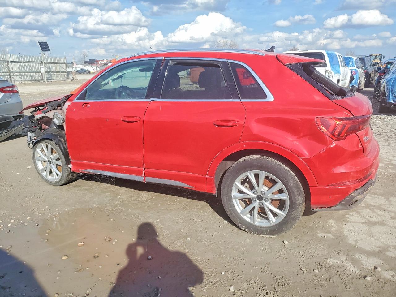2024 Audi Q3 VIN WA1DECF38R1049860 photo 2