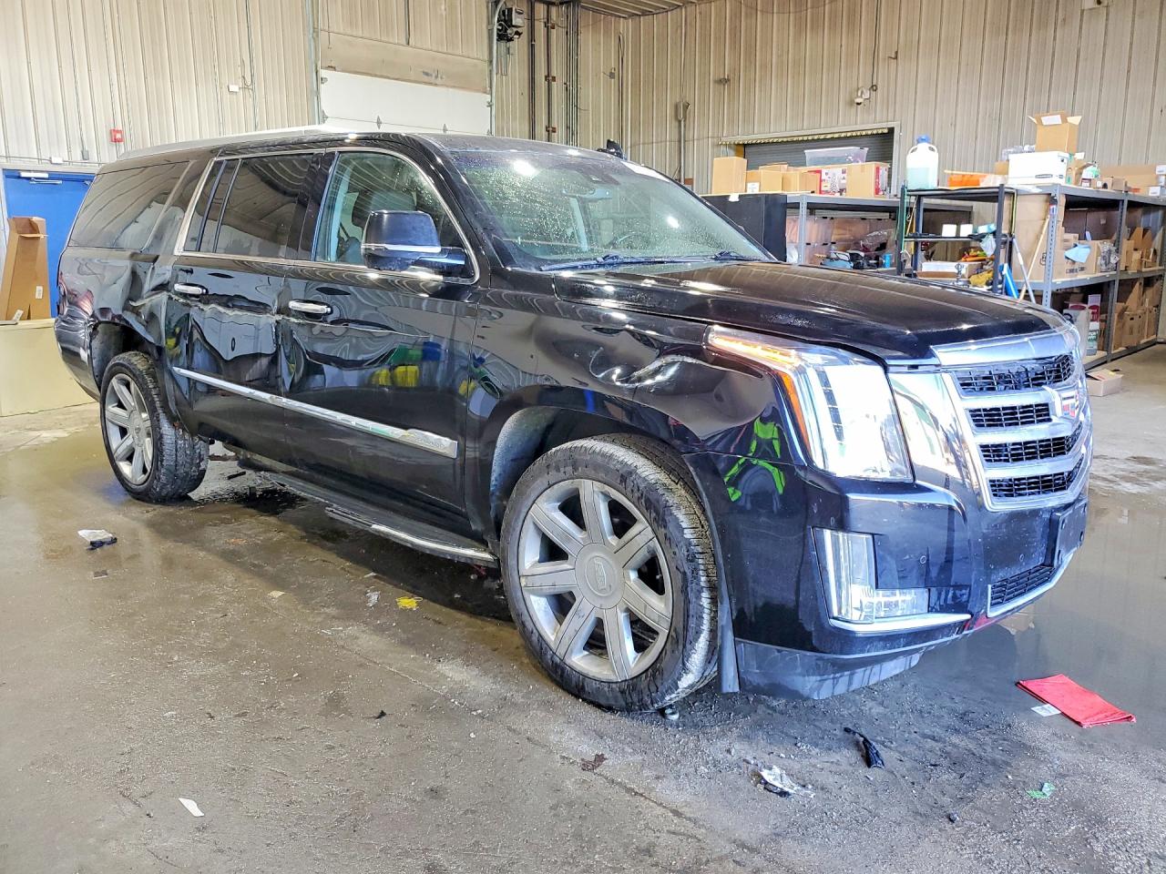 2016 Cadillac Escalade VIN 1GYS4HKJ2GR141377 photo 4