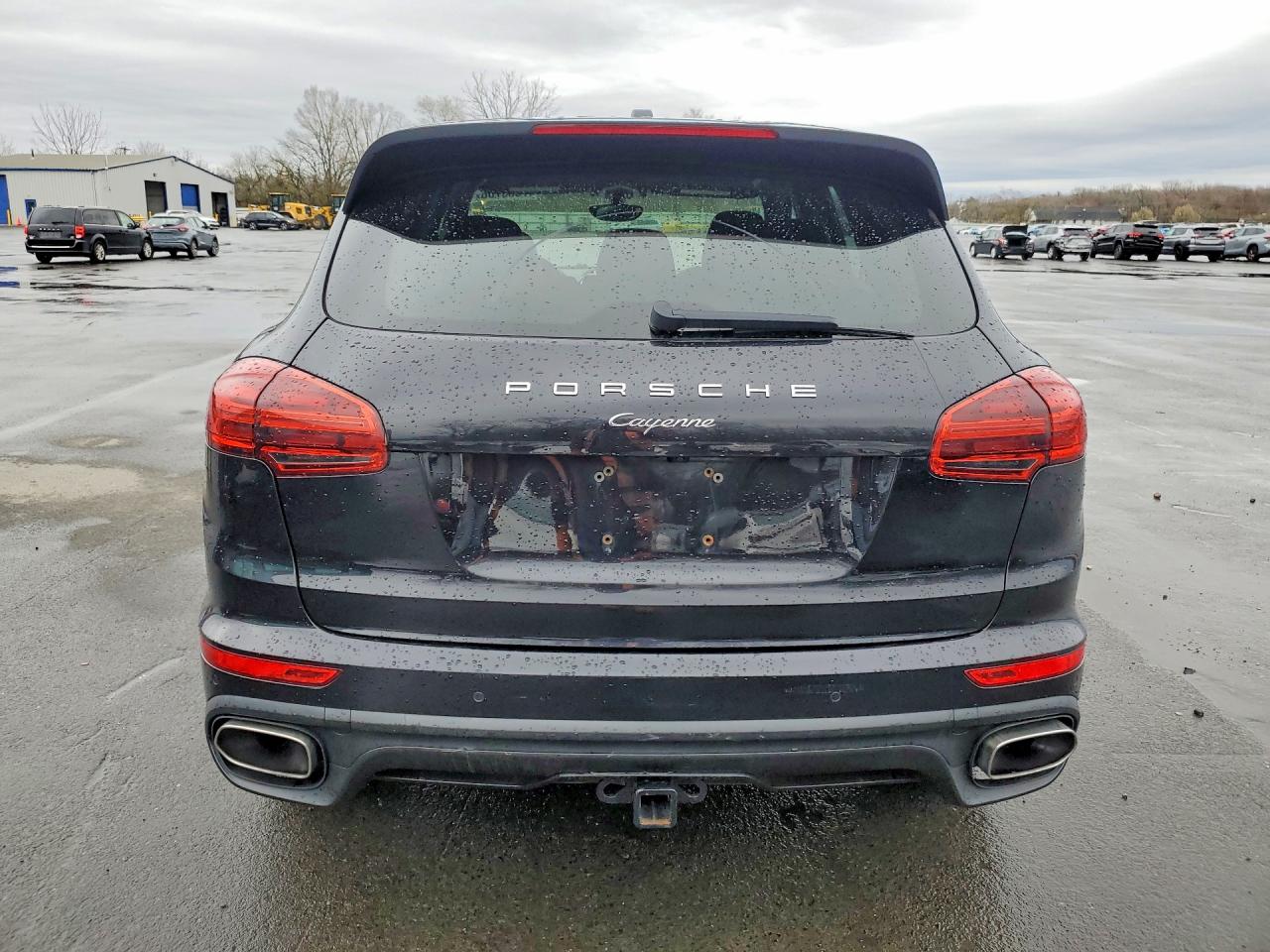 2016 Porsche Cayenne VIN WP1AA2A28GLA05239 photo 6