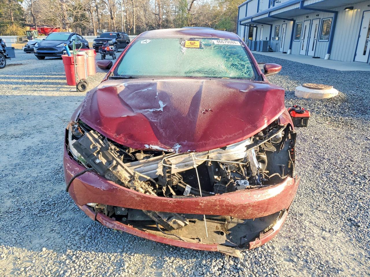 2015 Chrysler 200 VIN 1C3CCCAB2FN679386 photo 5
