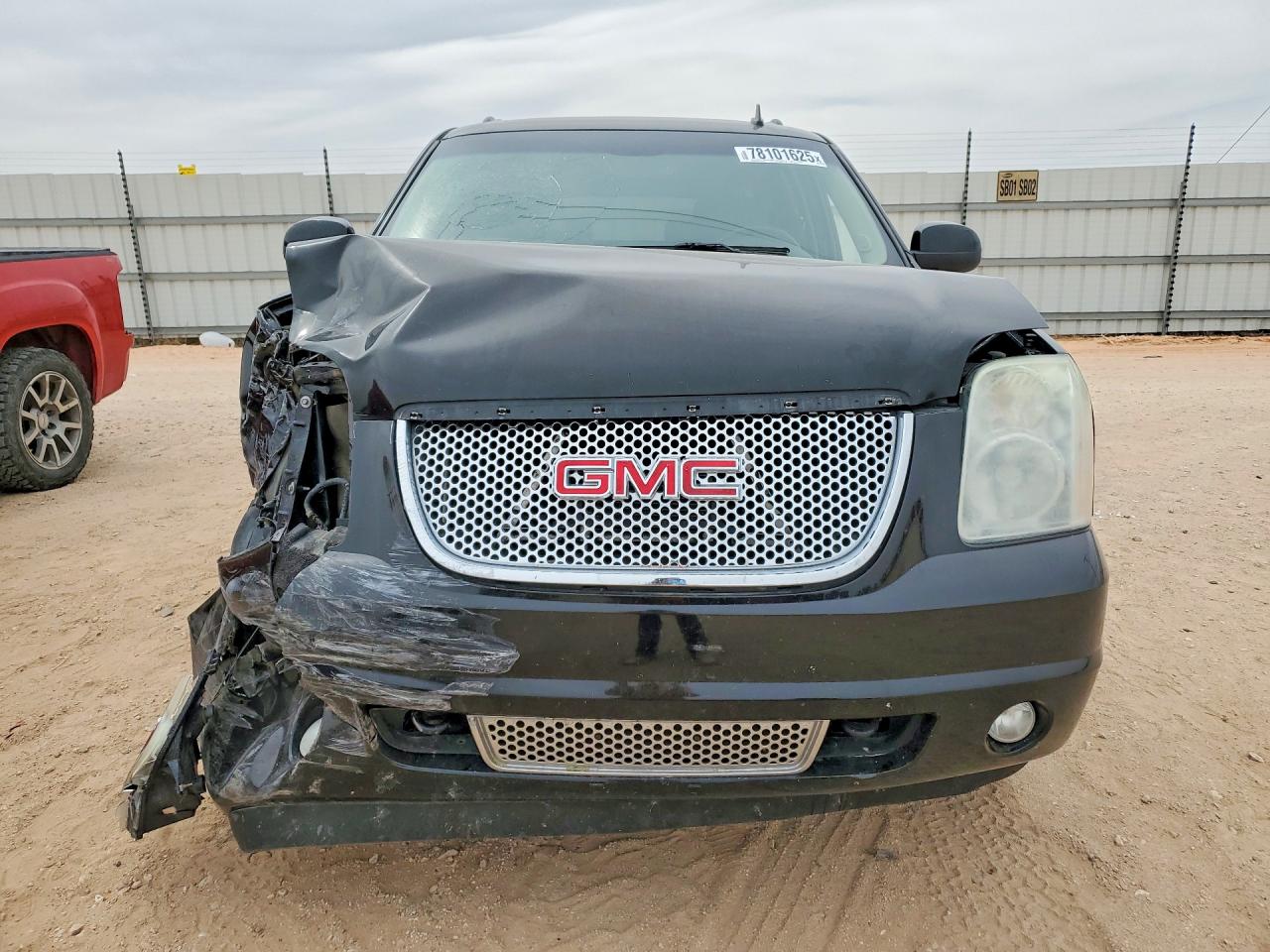 2011 GMC Yukon xl VIN 1GKS2MEF6BR398986 photo 5
