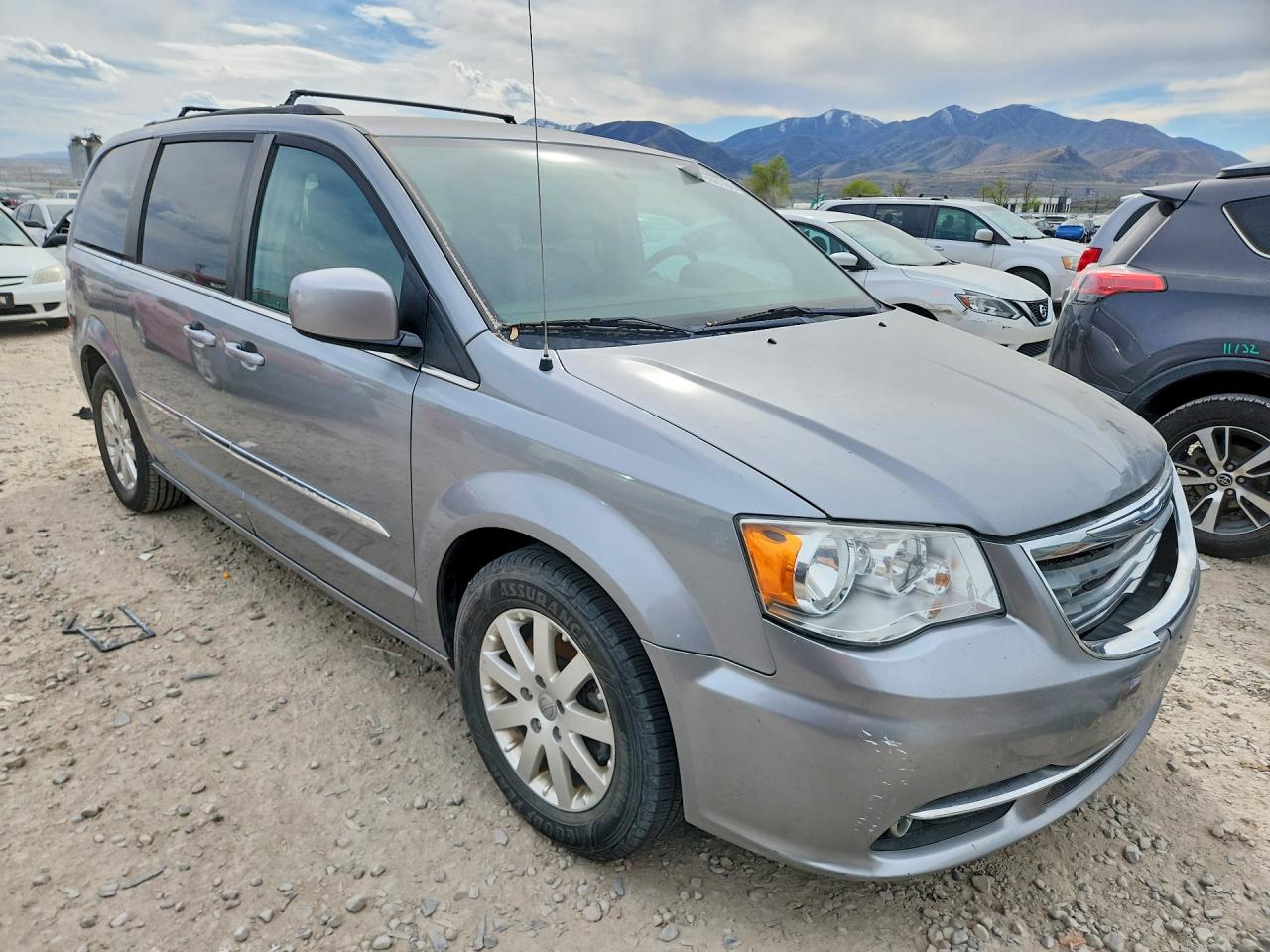 2015 Chrysler Minivan VIN 2C4RC1BGXFR636759 photo 4