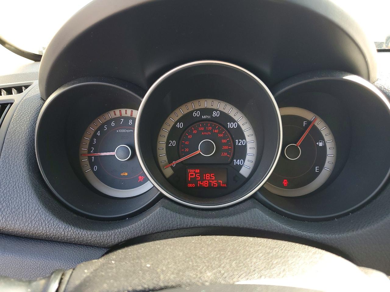 2011 Kia Forte VIN KNAFU4A23B5413832 photo 9