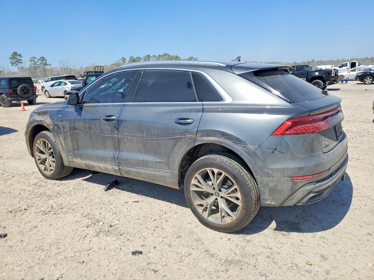 2021 Audi Q8 VIN WA1FVAF19MD006714 photo 2
