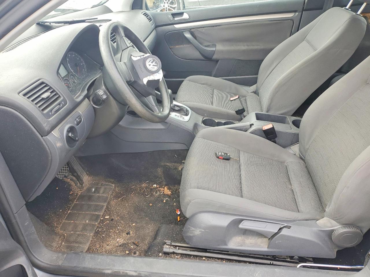 2008 Volkswagen Rabbit VIN WVWBA71K48W160910 photo 7