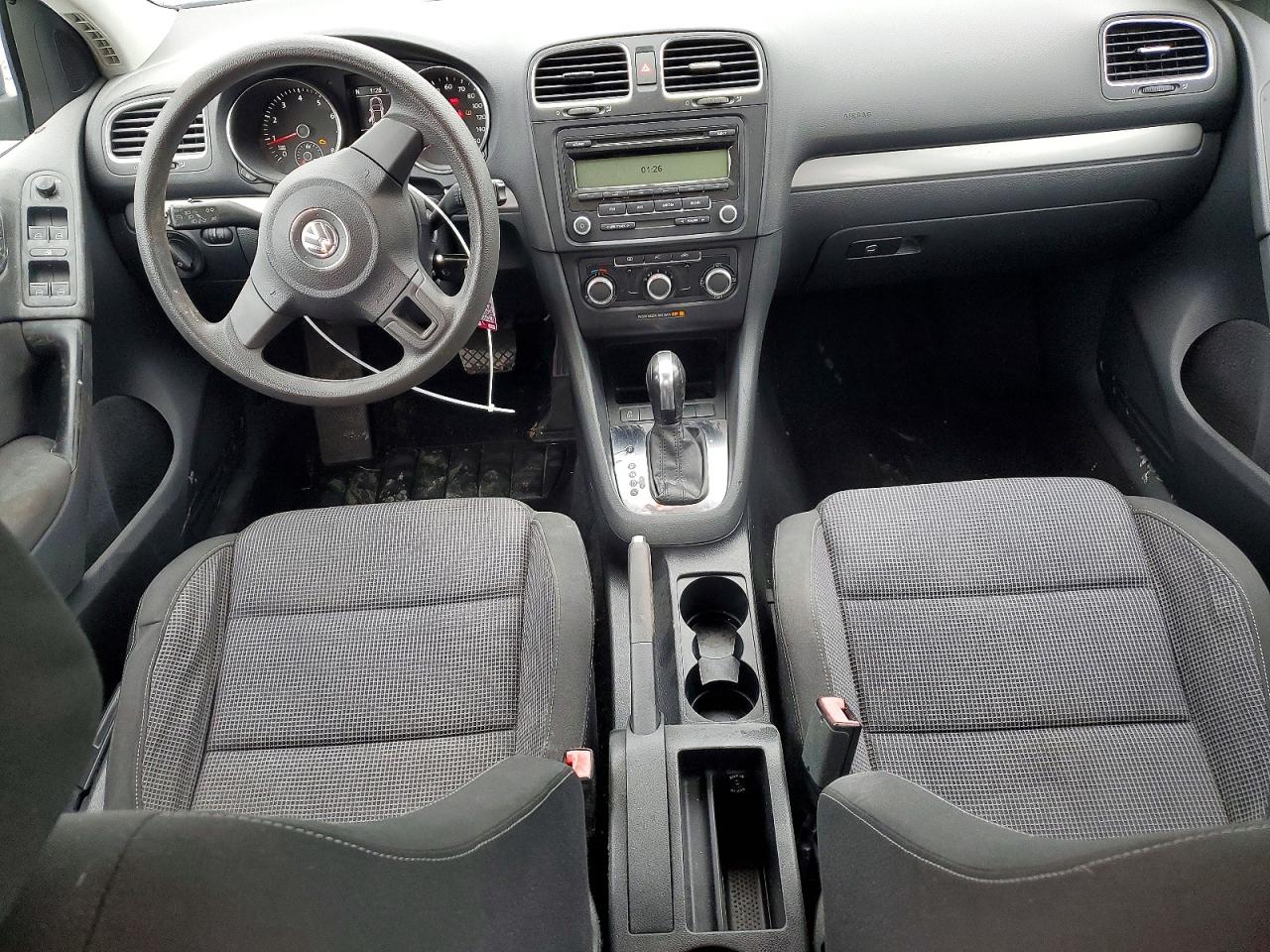 2011 Volkswagen Golf VIN WVWDA7AJ2BW246370 photo 8