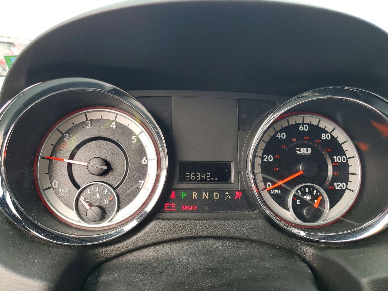 2014 Dodge Caravan VIN 2C4RDGBG4ER223055 photo 9