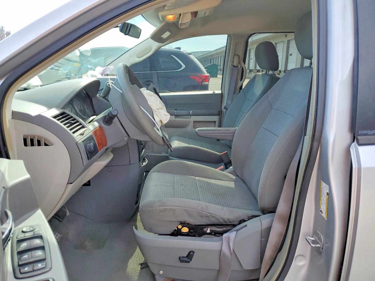 2008 Chrysler Minivan VIN 2A8HR44H98R819826 photo 7
