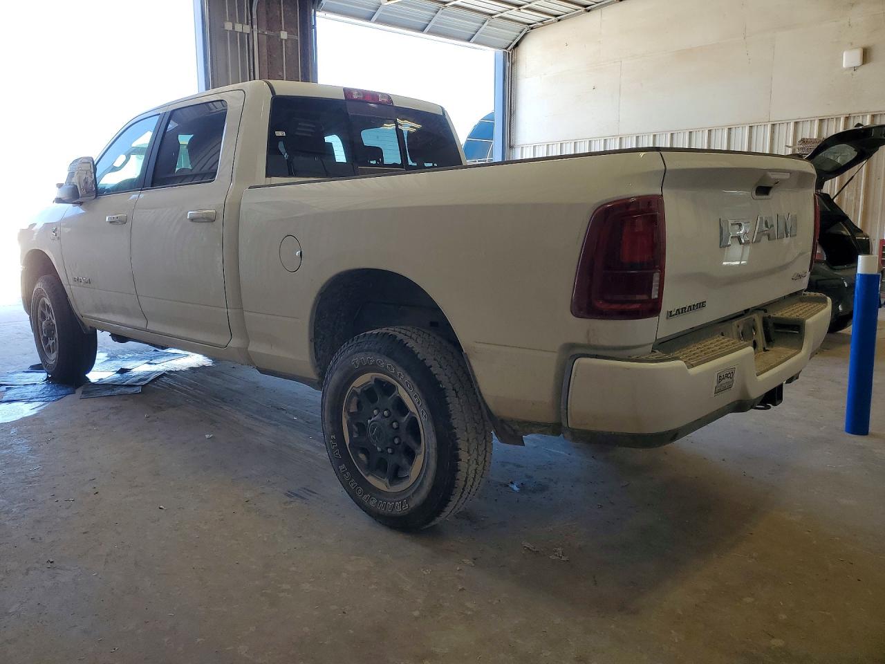 2026 Ram 2500 VIN 3C63R5FL4TG249197 photo 2