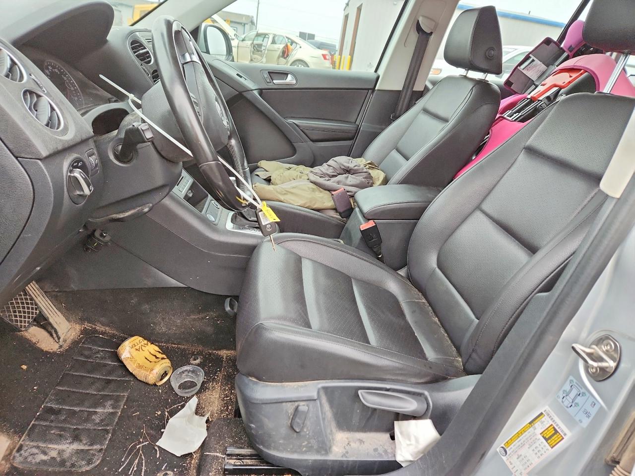 2017 Volkswagen Tiguan VIN WVGBV7AX5HK017287 photo 7