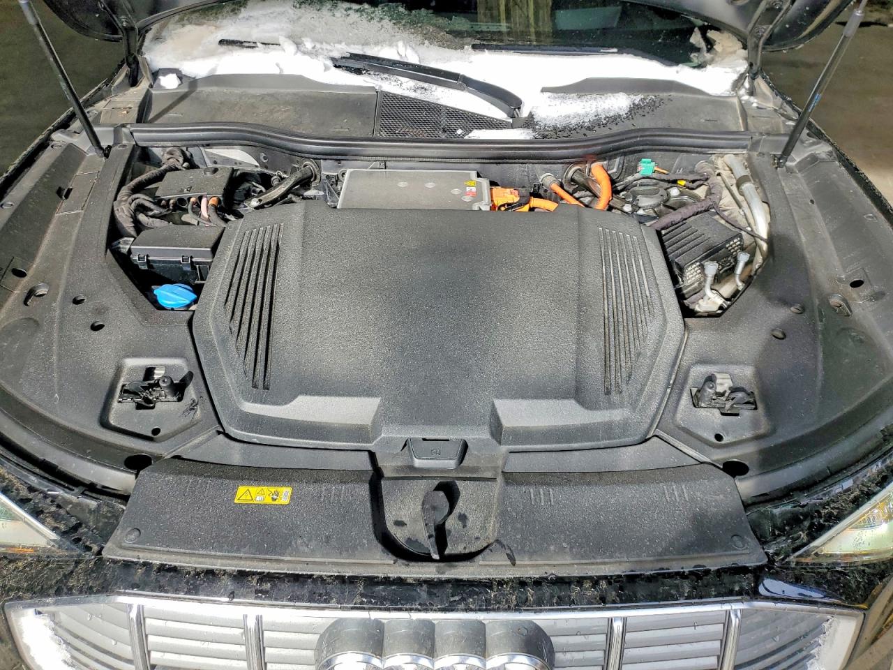 2019 AUDI E-tron VIN WA1VABGE2KB023281 photo 12