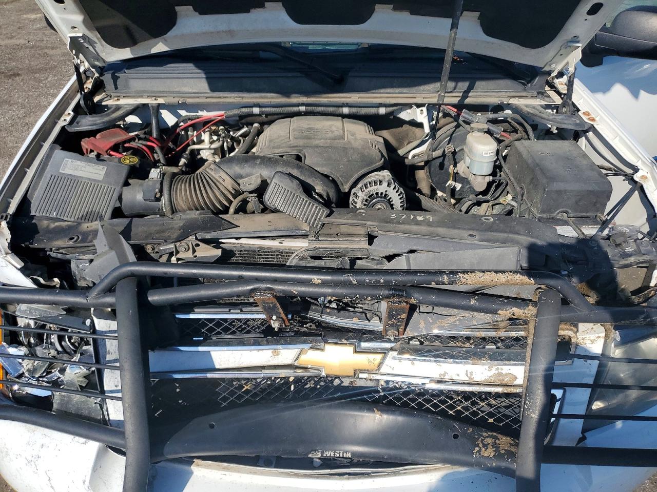 2013 Chevrolet Tahoe VIN 1GNLC2E07DR216364 photo 12