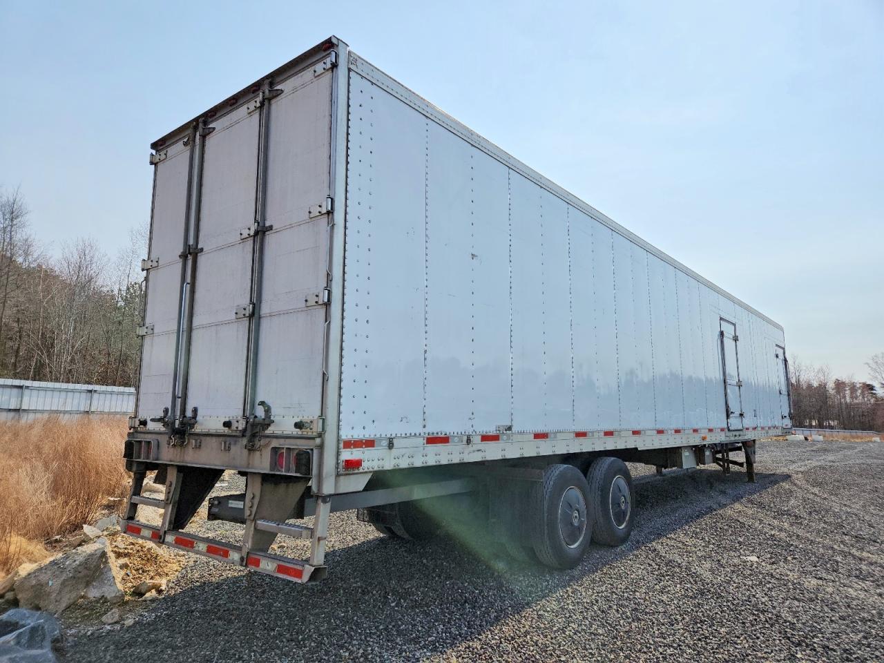 2015 UTILITY Trailer VIN 1UYVS2537FM245007 photo 4